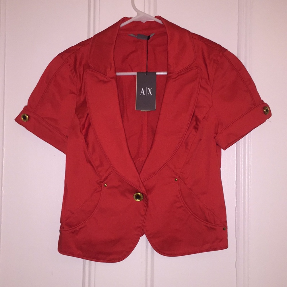 Short-sleeve one-button blazer